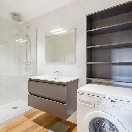 2 Terrasse Parking Centre Gare *