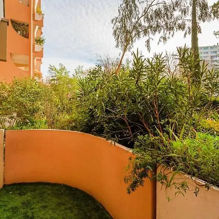 2 Terrasse Parking Centre Gare