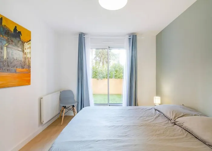 2 Terrasse Parking Centre Gare Apartmán *